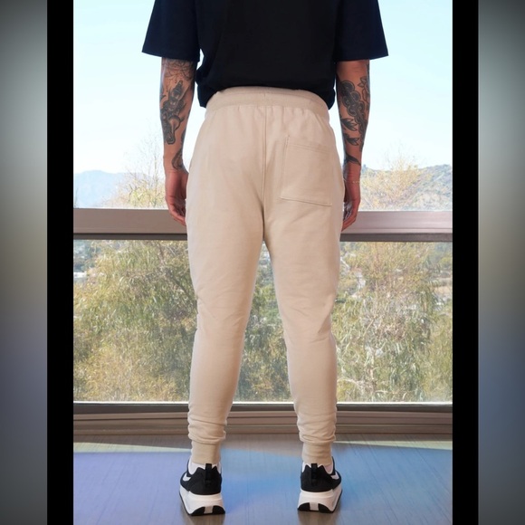 Standard Cloth Joggers Sweatpants Men’s Size Large Gray Tapered Fit - Picture 1 of 5